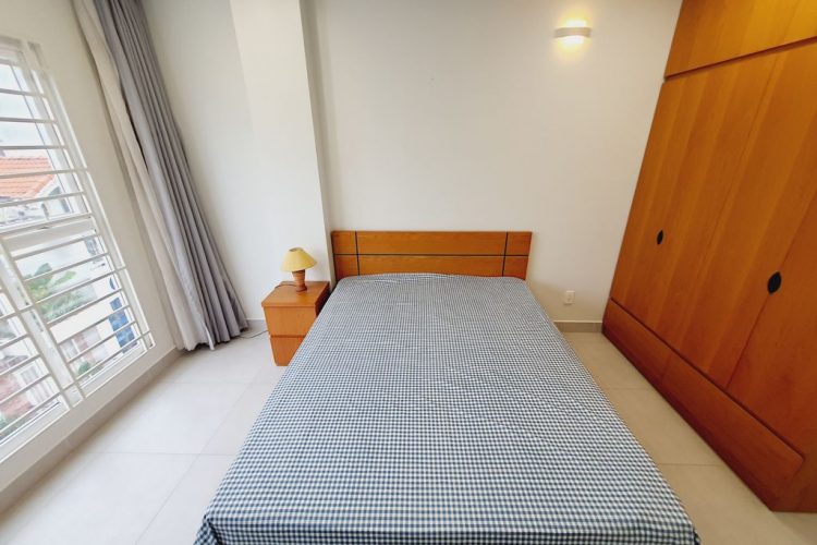 District 2 1 Bedroom with Balcony for rent on Nguyen Ba Huan street Thao Dien 9