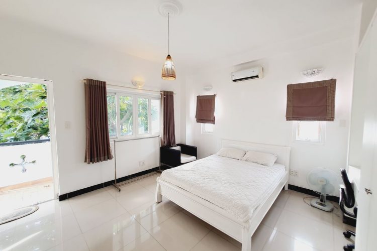 Fully Furnished Big Balcony 1 Bedroom in District 2 Street 59 Thao Dien 11