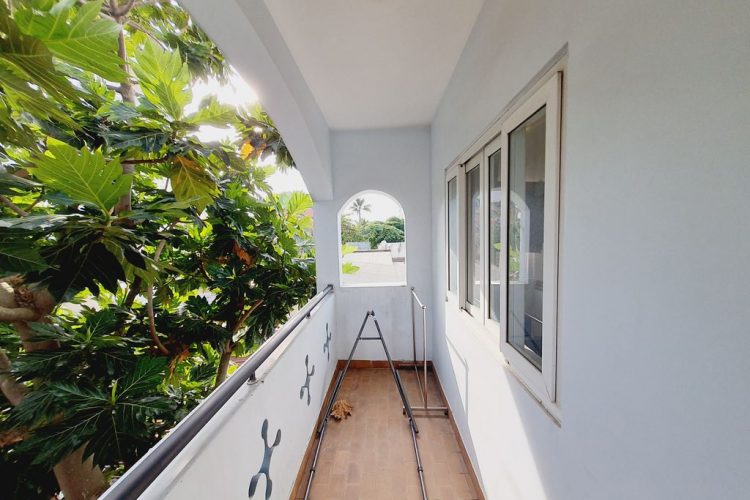 Fully Furnished Big Balcony 1 Bedroom in District 2 Street 59 Thao Dien 15