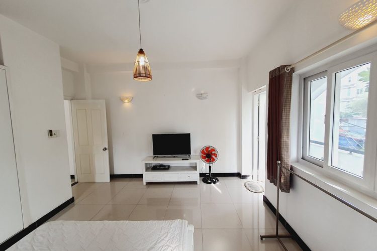 Fully Furnished Big Balcony 1 Bedroom in District 2 Street 59 Thao Dien 5