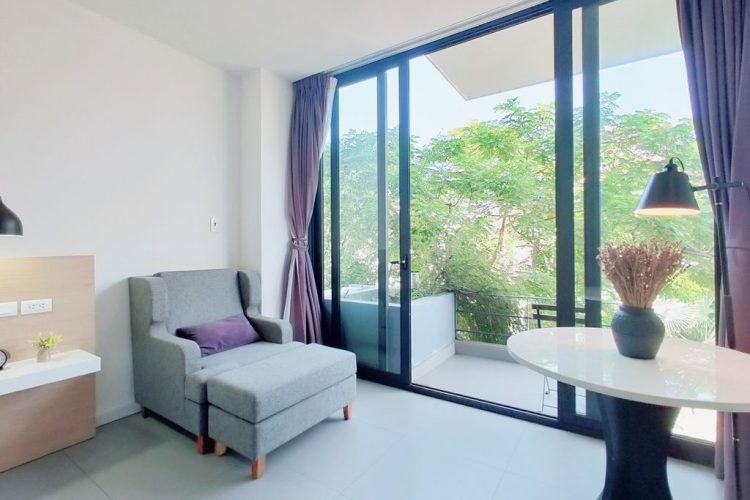 Fully furnished One Bedroom with balcony in Sanchu House Thao Dien 11