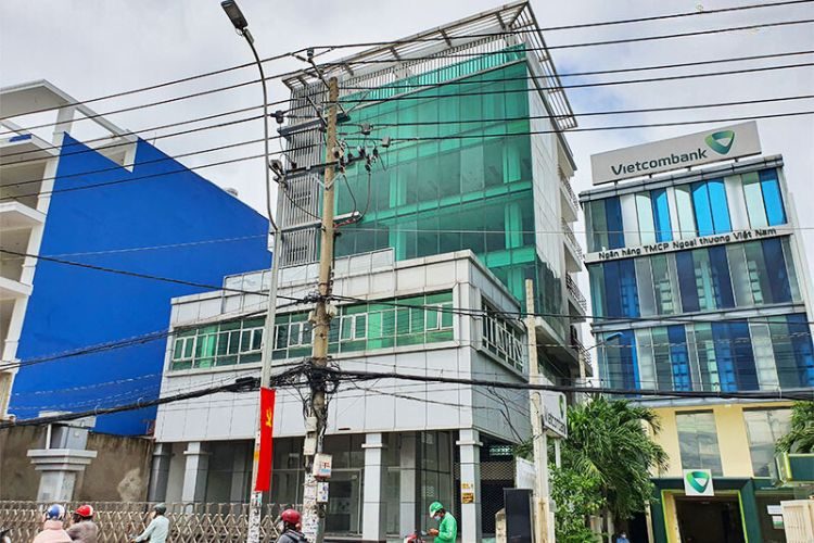 Gold Star 193 Nguyen Xi Office for lease in Binh Thanh District HCMC