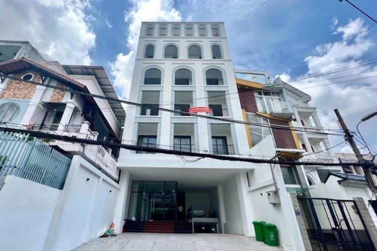 Gold Star Nguyen Thuong Hien Office for lease in Binh Thanh District HCMC (2)