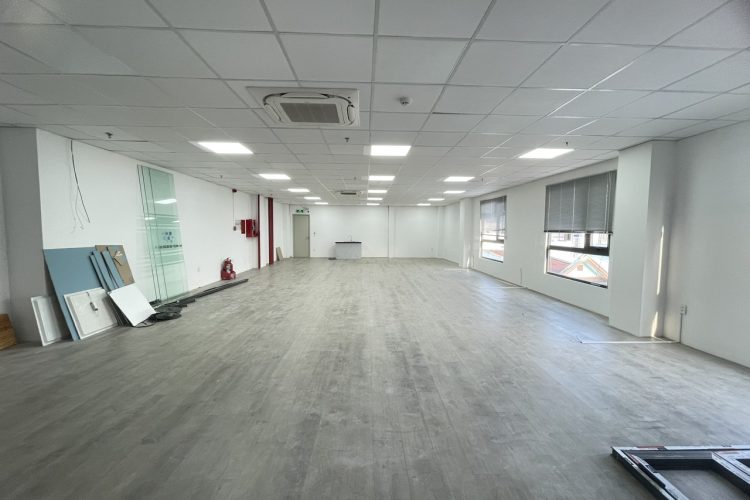 Gold Star Nguyen Thuong Hien Office for lease in Binh Thanh District HCMC (6)