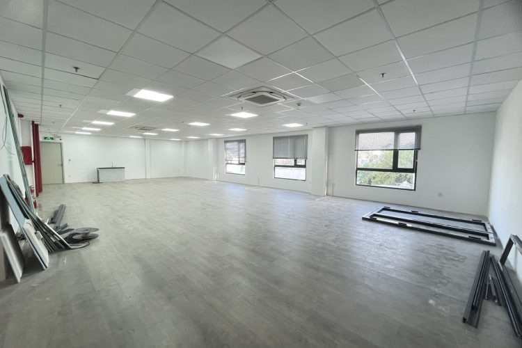 Gold Star Nguyen Thuong Hien Office for lease in Binh Thanh District HCMC (7)