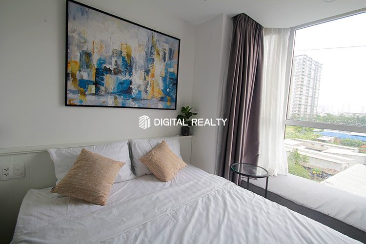 Good Studio with nice view for rent in District 7 1