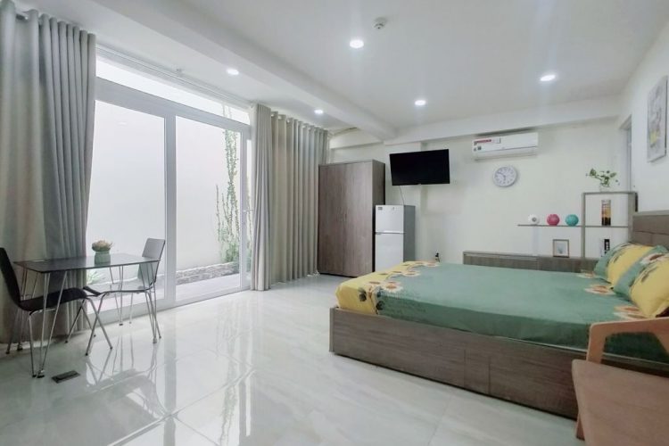 Ground floor Studio with small garden in Binh Thanh for rent 12