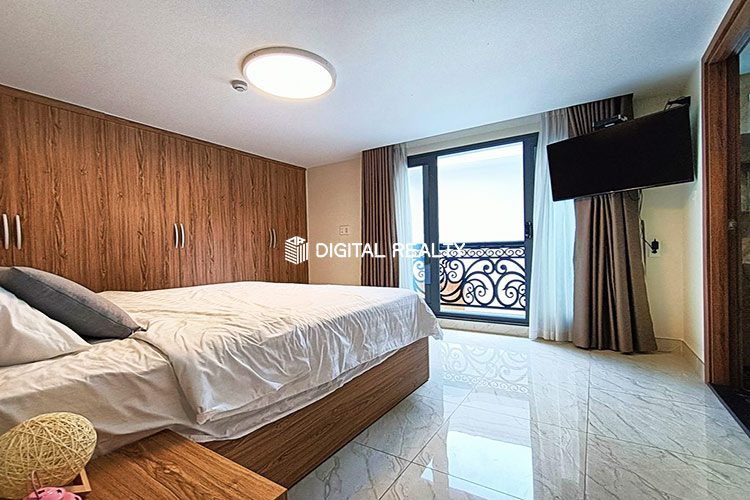 High class furniture 3 Bedrooms for rent in District 2 Thao Dien Balcony 7