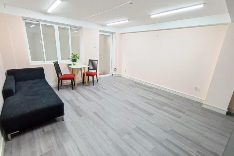 Holistay Nguyen Thi Minh Khai Office for lease in District 1 (5)