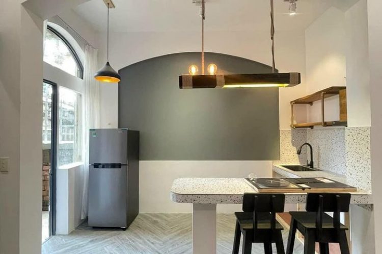 Ideal One Bedroom for rent on Nguyen Thi Minh Khai Street District 1 3