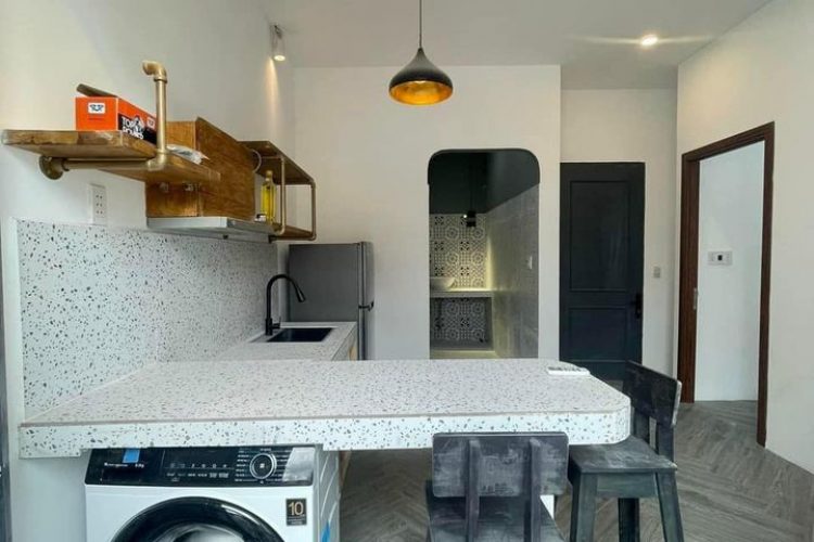 Ideal One Bedroom for rent on Nguyen Thi Minh Khai Street District 1 4