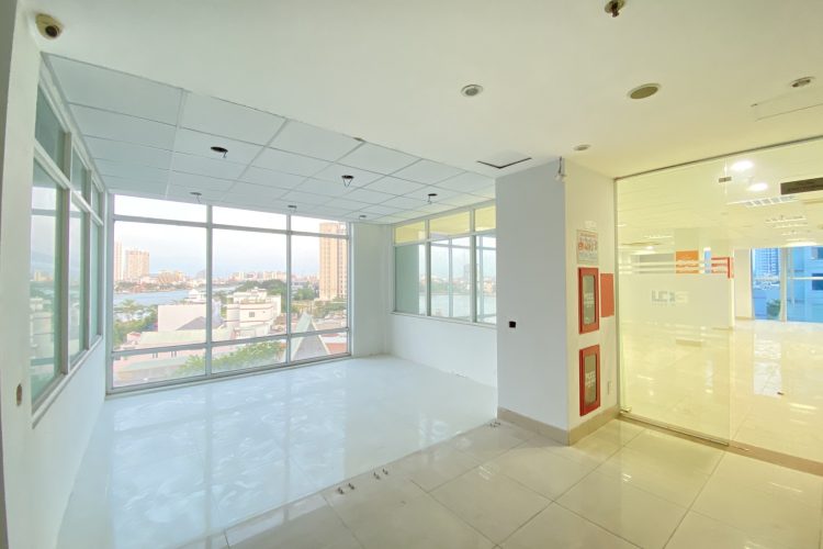 M.O.R.E Ung Van Khiem Office For Lease in Binh Thanh District (2)