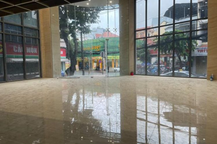 Moc Gia Yen The Office for lease in Tan Dinh District (11)
