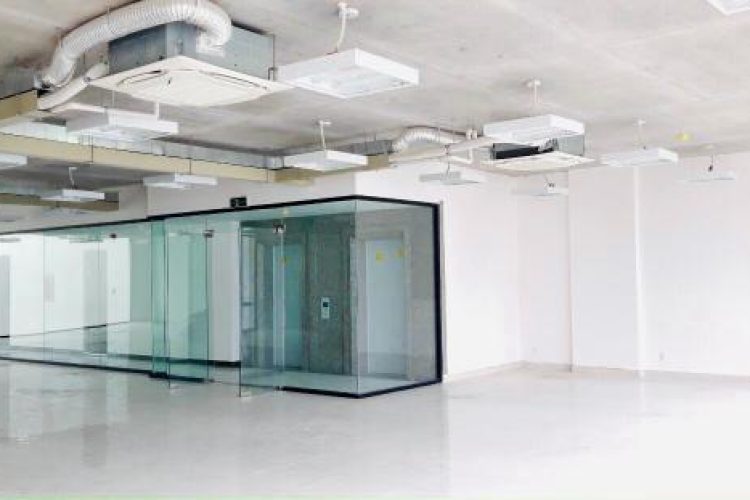 MocGia Office for lease in Tan Dinh District (4)