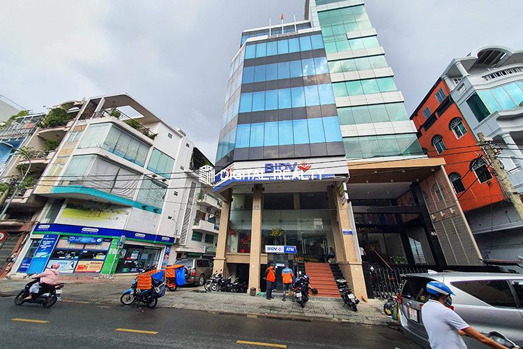 Nguyen Huu Cau Office Building For lease 1