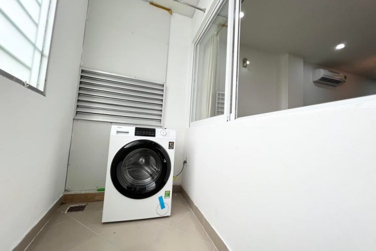 Nice Studio for rent in District 1 Thach Thi Thanh street Tan Dinh 6