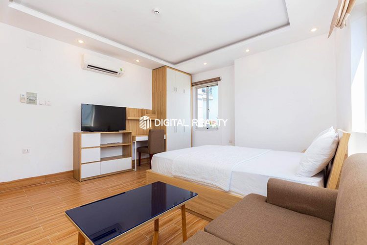 Nice Studio for rent on Phan Dinh Phung st 6