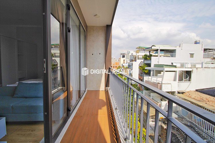 Nice stuido with big balcony in Binh Thanh 5
