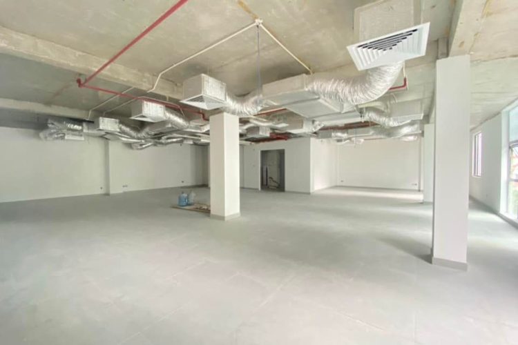 Office for lease in District 3 5