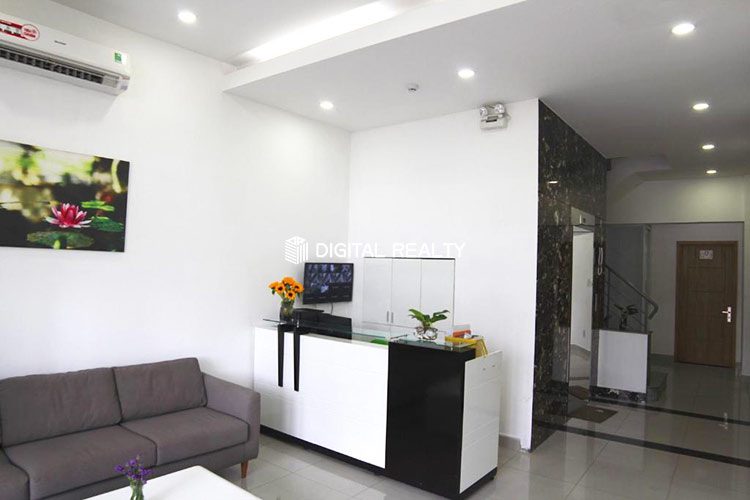 One Apartment for rent near Hoang Sa Canal 12