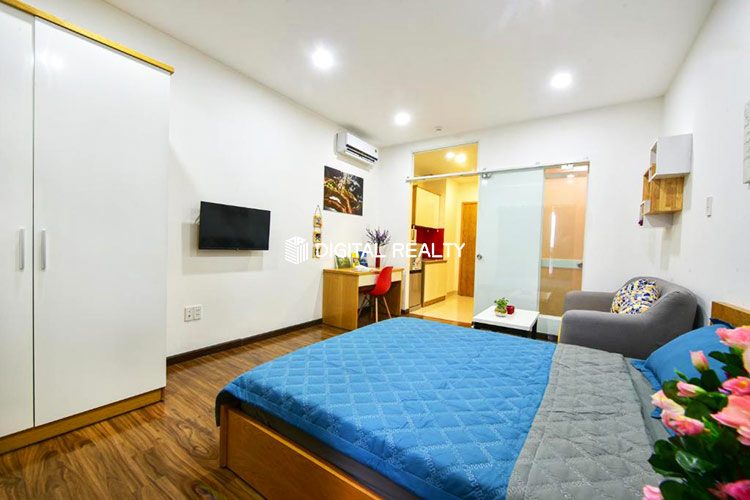 One Apartment for rent near Hoang Sa Canal 3