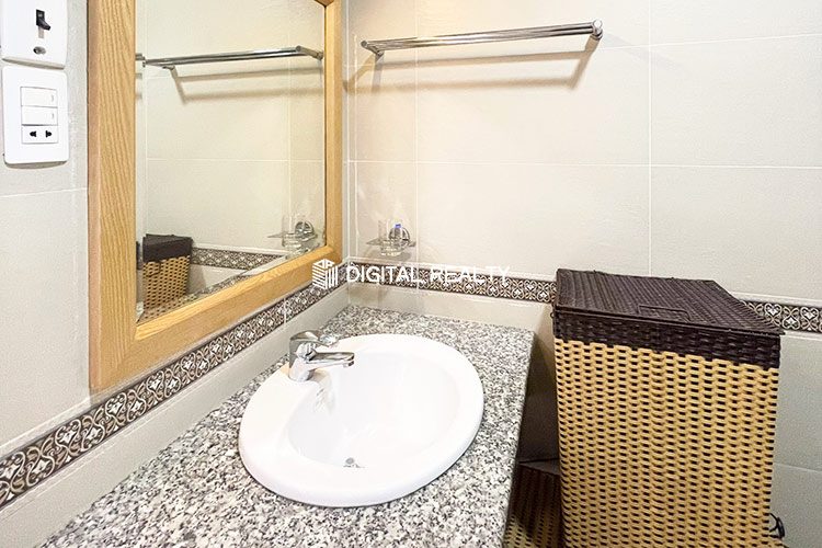 One Bedroom Apartment For rent in Binh Thanh Me Linh street 13 1