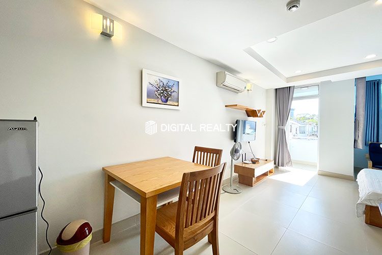 One Bedroom Apartment For rent in Binh Thanh Me Linh street 4 1
