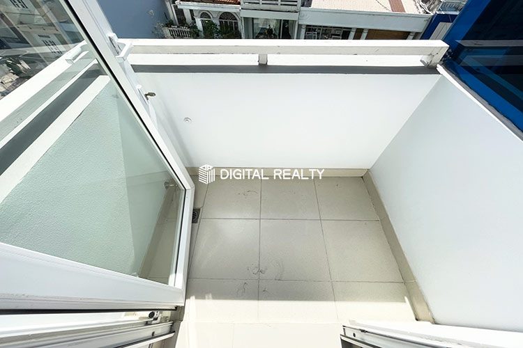 One Bedroom Apartment For rent in Binh Thanh Me Linh street 9 1
