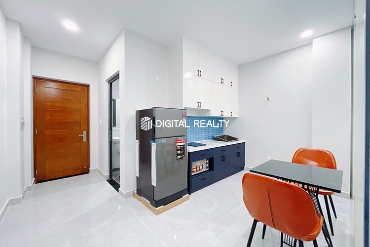One Bedroom Apartment for rent in District 3 Le Van Sy street 1