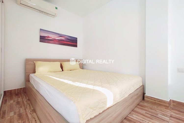One Bedroom for rent near Hoang Sa Canal 9