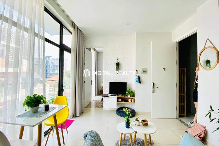 One Bedroom with balcony for rent on Street 47 Thao Dien HCMC 1