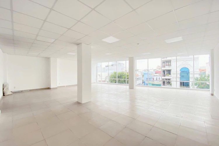 STA 32 building Office for lease in District 10 (7)
