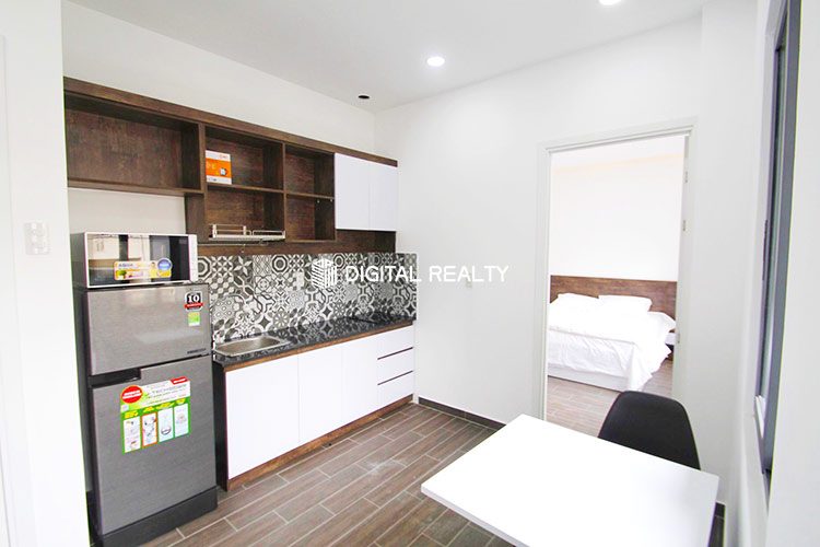 Serviced One Bedroom in Center City HCMC Fully Furnised and has Balcony 1