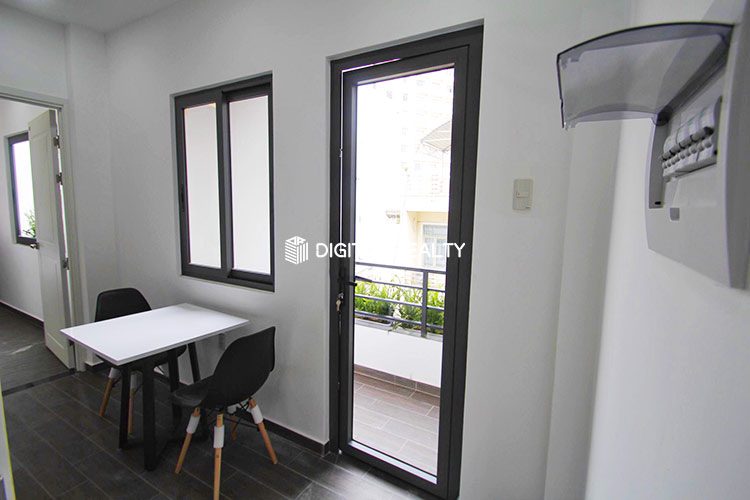 Serviced One Bedroom in Center City HCMC Fully Furnised and has Balcony 5