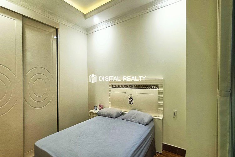 Spacious 120 m2 Three Bedrooms apartment in District 2 Street 66 Thao Dien 3