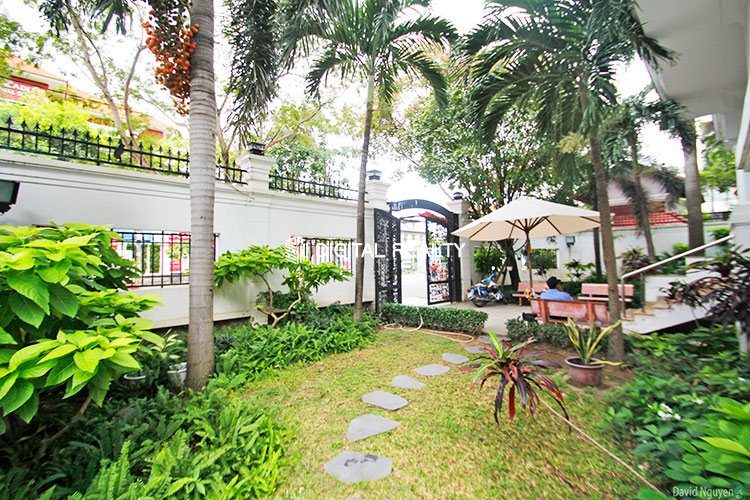 Spacious 3 Bedrooms Kim Son apartment in District 2 Nguyen Van Huong Thao Dien 2