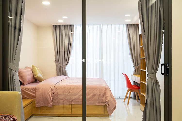Spacious One Bedroom for rent in City Center 7