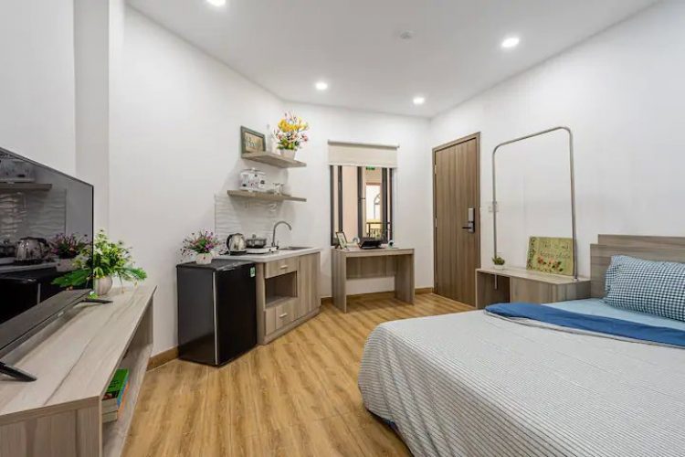 Studio for rent on Ngo Tat To street Binh Thanh Ho Chi Minh City 1