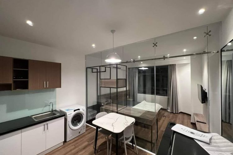 Studio has washing machine in District 1 Co Giang Street 3