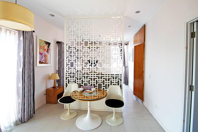 Studio with balcony for rent in Phu Nhuan 1