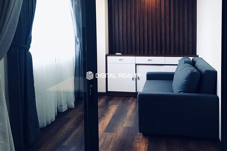 Two Bedrooms for rent on Huynh Khuon Ninh District 1 5