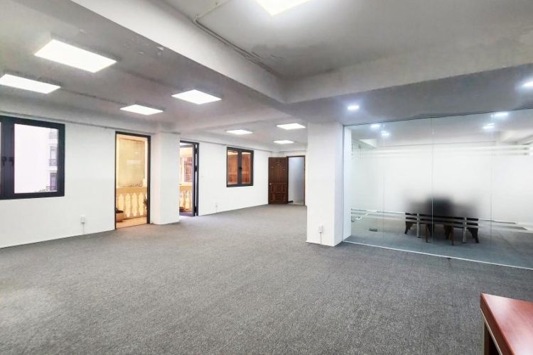 VNO 29 Huynh Van Banh Office for lease in Phu Nhuan District (8)