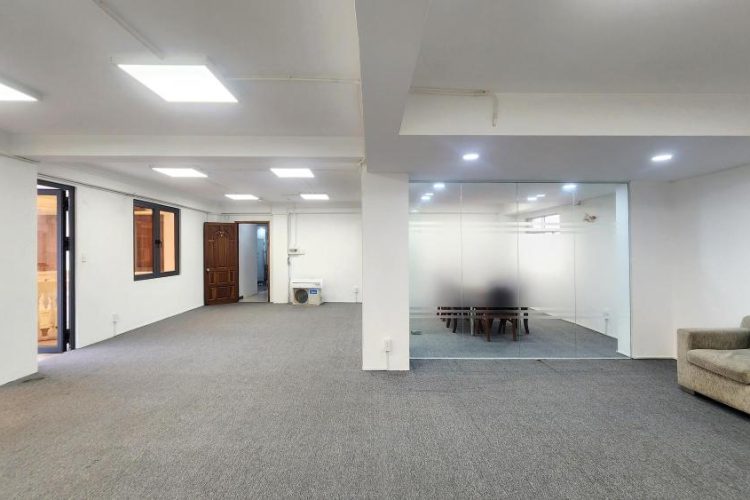 VNO 29 Huynh Van Banh Office for lease in Phu Nhuan District (9)