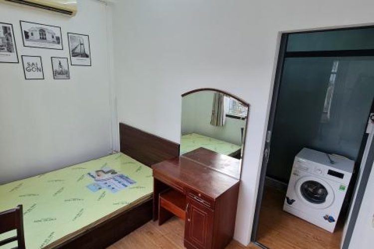 studio for rent in District 1 Mac DInh Chi Street (1)