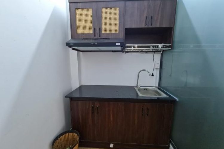 studio for rent in District 1 Mac DInh Chi Street (4)